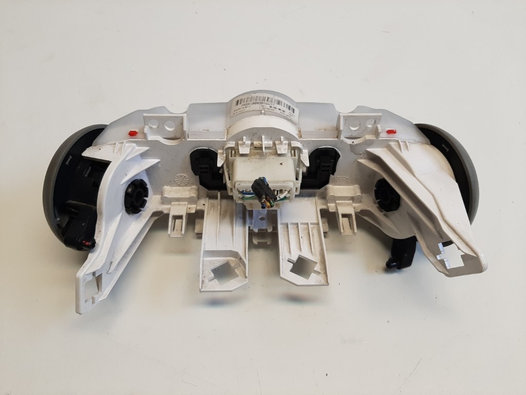 Toyota Aygo (AB10) fûtéskapcsoló (fûtés kapcsoló) 558000H010 2. kép