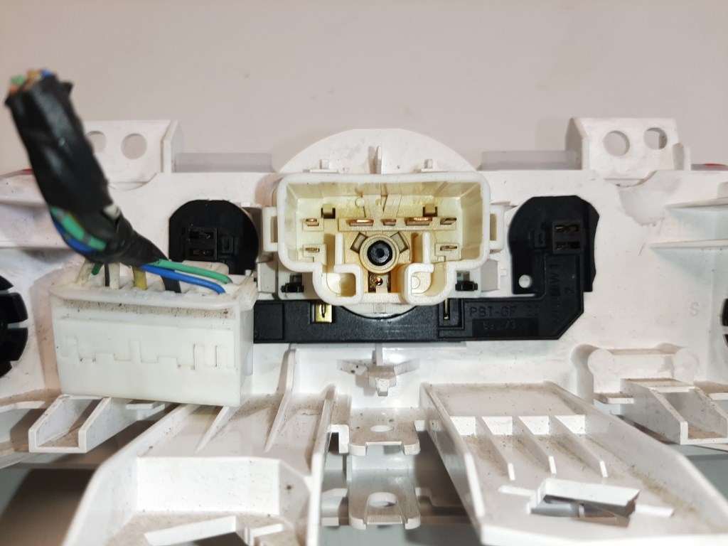 Toyota Aygo (AB10) fûtéskapcsoló (fûtés kapcsoló) 558000H010 4. kép