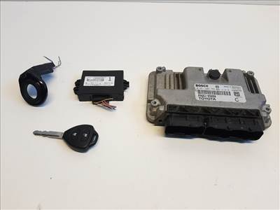 Toyota Yaris (XP130) motorvezérlő 896610DR80 0261S09783