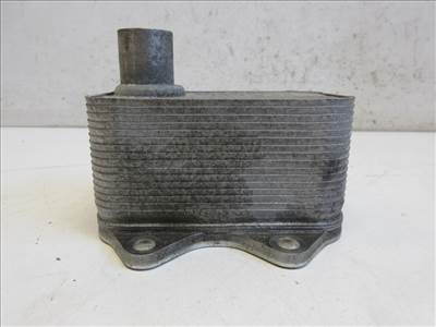 Volkswagen Passat CC  motorolajhûtő 06J117021J