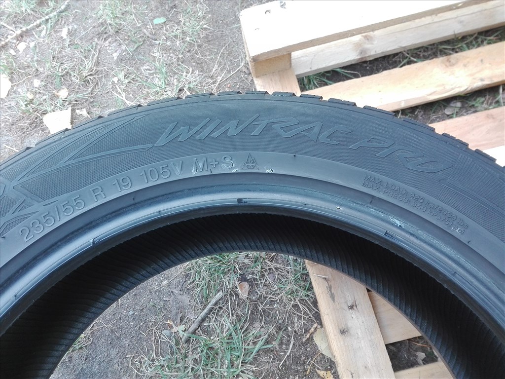 235/55R19 Vredestein téli gumi garnitúra 235/55 r19 8. kép