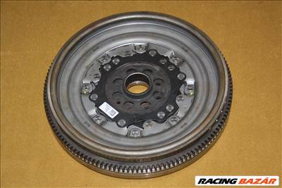 VW R-GOLF - AUDI S3 7 seb. DSG lendkerék 04l105266l