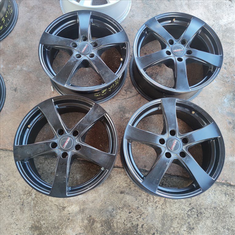 5x114,3 17 toyota hyundai mazda kia alufelni 110000ft a 4db/272/ 5. kép