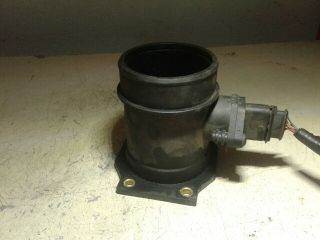 Nissan Primera II Légtömegmérő *57161* nissan-226807f400