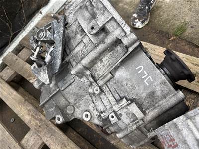 Skoda Octavia II, Audi A3 (8P), Volkswagen Golf V manuális váltó JLU