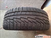 1db 215/55 R16 NOKIAN WR G2 Téli  gumi eladó!!! ára 5000Ft Állapota: 5-6mm minta