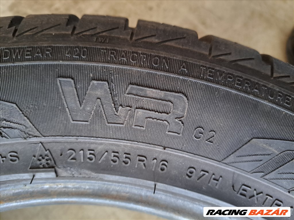1db 215/55 R16 NOKIAN WR G2 Téli  gumi eladó!!! ára 5000Ft Állapota: 5-6mm minta 3. kép
