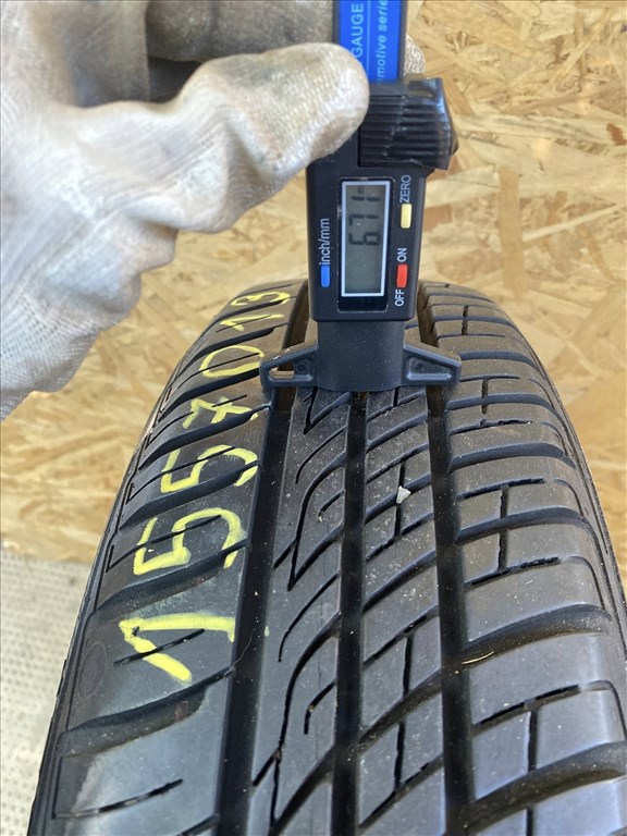 4x98 lyukosztású 13" használt OZ alufelni, rajta 155/70 használt Barum nyári gumi gumi  4. kép