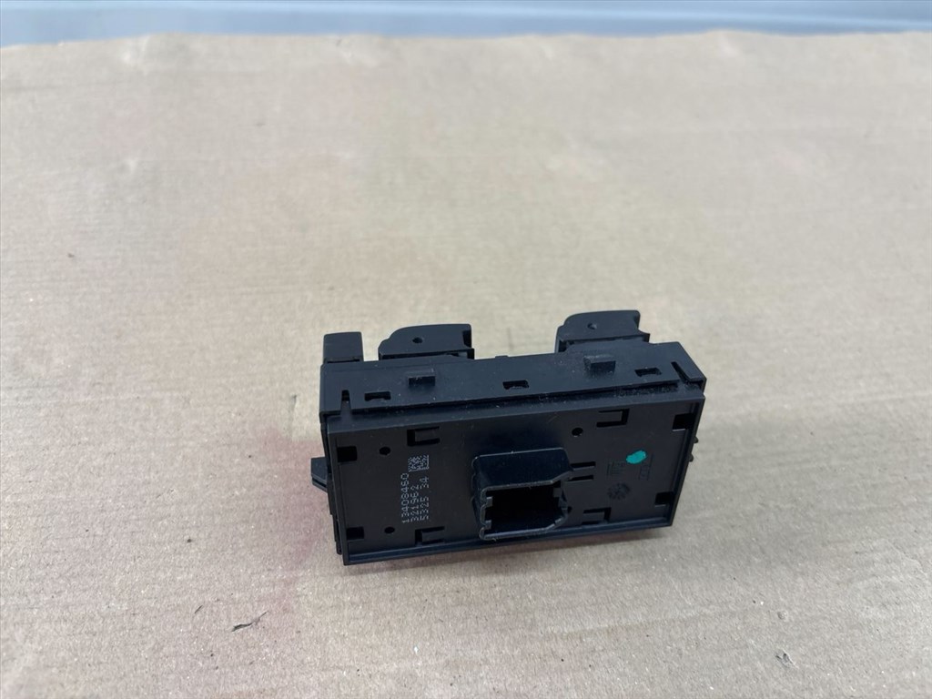 Opel Astra K Bal első Ablakemelő Kapcsoló 9367 ,  13408460 2. kép