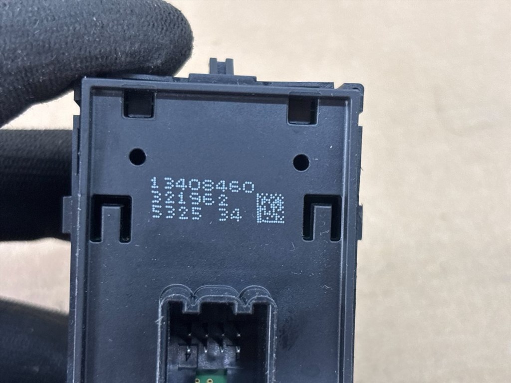 Opel Astra K Bal első Ablakemelő Kapcsoló 9367 ,  13408460 3. kép