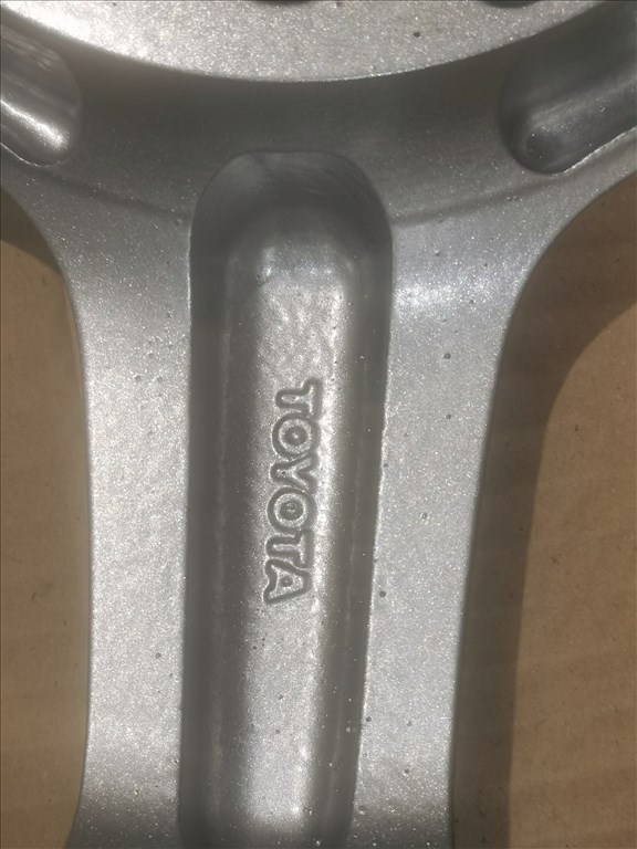 Eladó eredeti Toyota Yaris T Sport Alufelni 6. kép