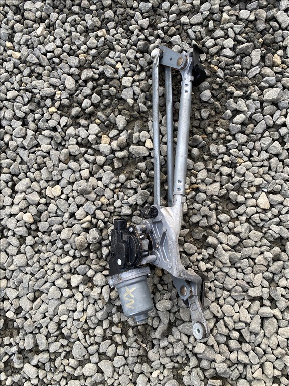 Lexus NX ablaktörlő szerkezet 1. kép