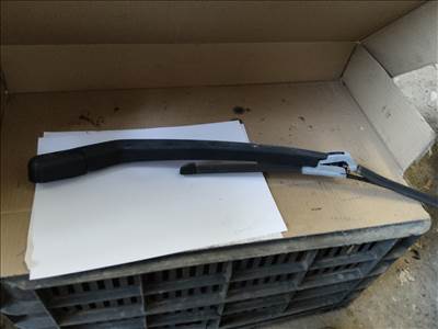 Renault Koleos I Hátsó ablaktörlő kar 