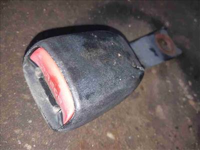 Suzuki Jimny Jobb Első Biztonsági Öv Csatlakozó