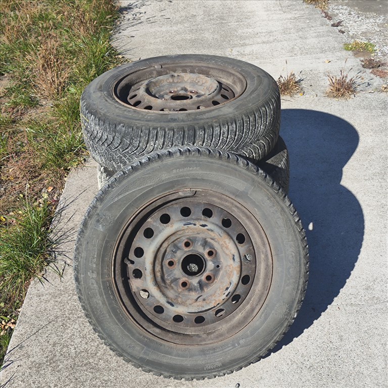 Hankook 15" használt téligumi szett lemezfelnivel 3. kép