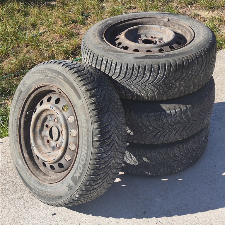 Hankook 15" használt téligumi szett lemezfelnivel 1. kép