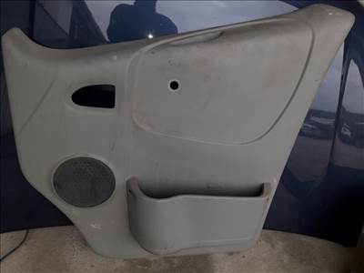 Renault Trafic Jobb Első Ajtókárpit