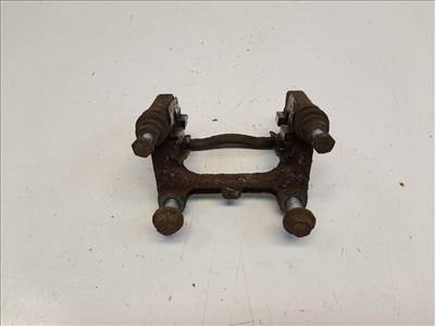 Ford Kuga jobb hátsó féknyereg tartó