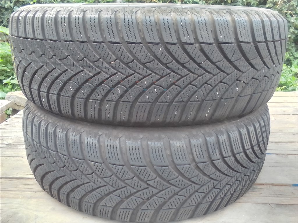  205/60R16 XL Semperit Speed-grip5 újszerű téli gumi  1. kép