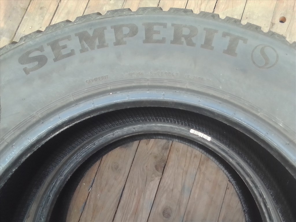  205/60R16 XL Semperit Speed-grip5 újszerű téli gumi  5. kép
