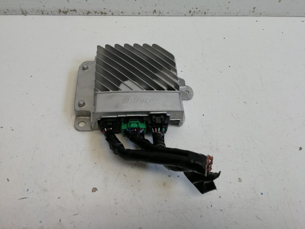 Mazda 3 (BM) erõsítõ BHP566A20 1. kép