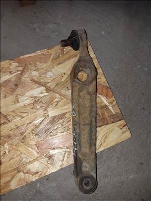 Suzuki Ignis 03-07 Bal Első Lengőkar