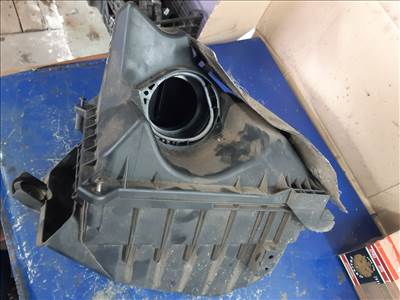 Audi A4 B7 Légszûrő Ház 03G 133 835