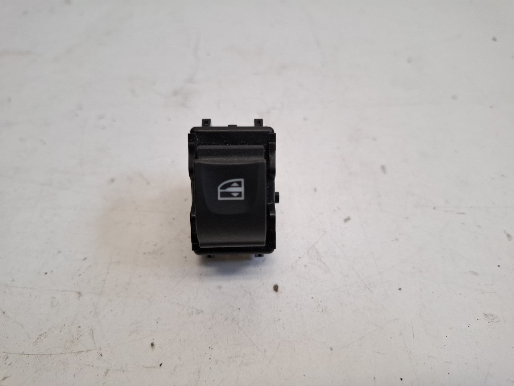 Renault Captur jobb hátsó ablakemelõ kapcsoló 254218614R 1. kép