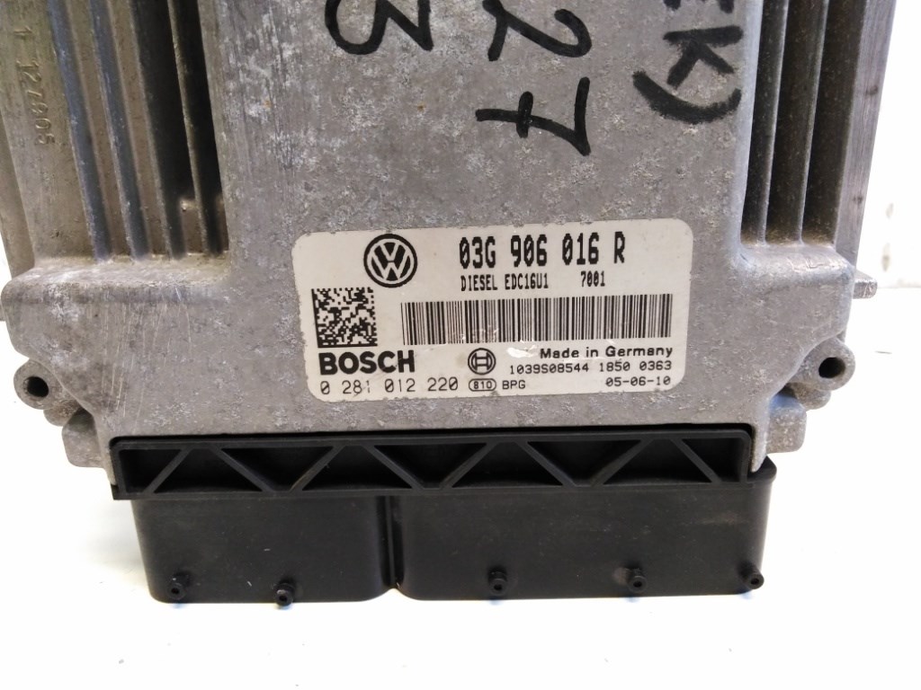 Volkswagen Golf plus  motorvezérlõ 03G906016R 0281012220 2. kép