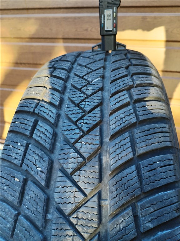  215/6017" újszerű Vredestein téli gumi 2 db 2023.35.hét 3. kép