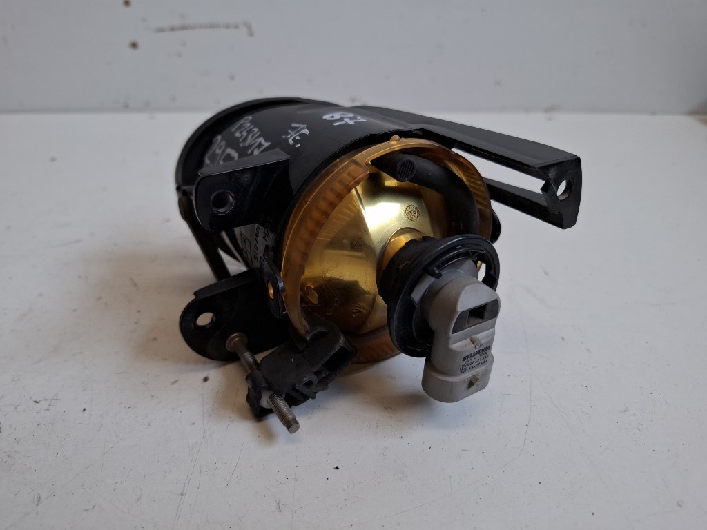 Volkswagen Passat VII (3C) jobb elsõ ködlámpa 2. kép