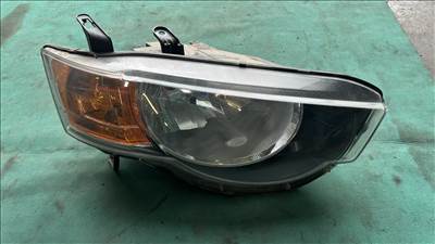 Mitsubishi Colt VI 1.1 Jobb első fényszóró  8301b180 030124930200