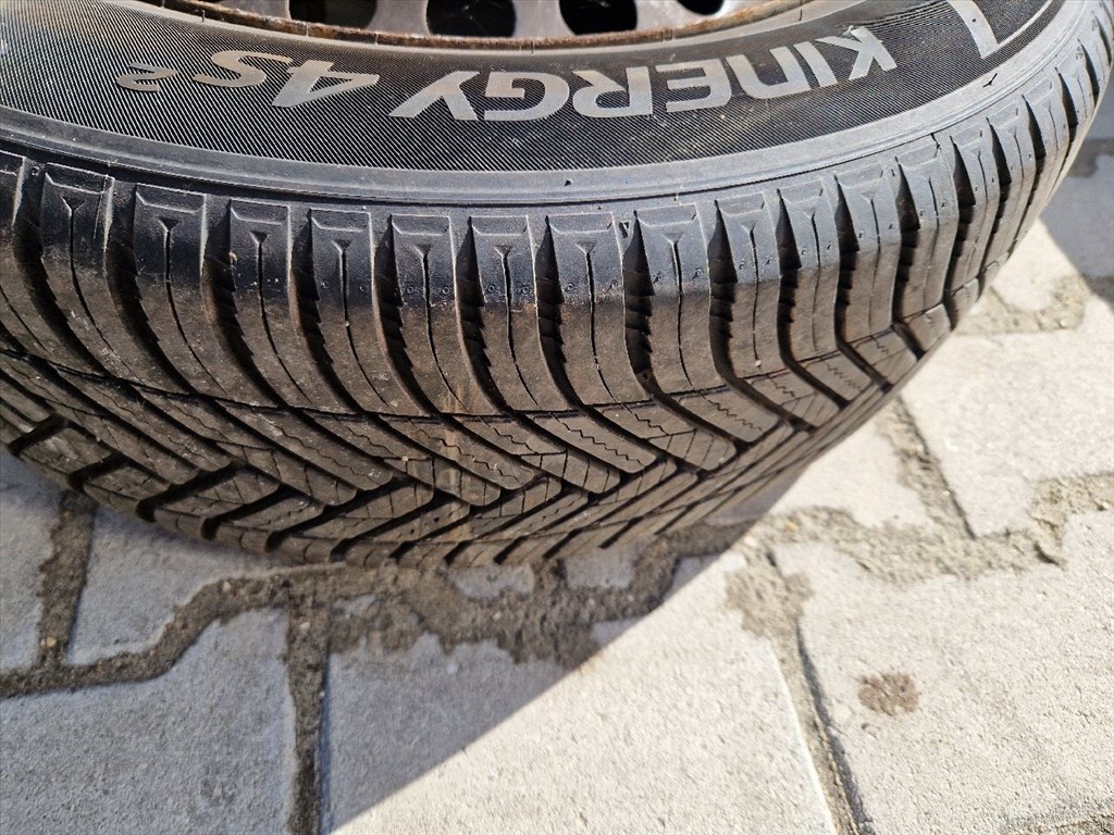  5x112 15" lemezfelni szett Hankook négyévszakos gumikkal (12546, 26143) 10. kép