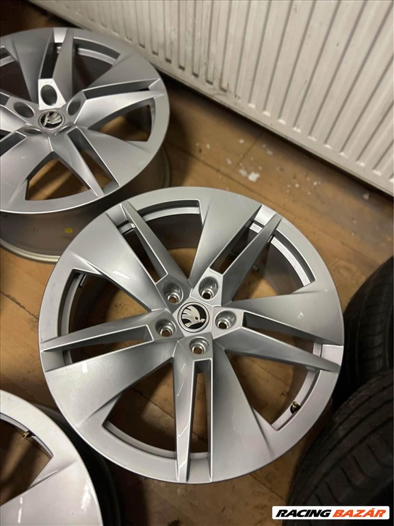  5x112 GYARI SKODA ÚJ 19” felnik R19, 19 5. kép
