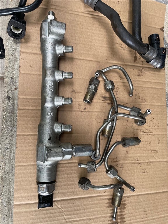 Opel Astra J 1.7 CDTI  DENSO 55586499 Nagynyomású szivattyú  Common Rail Szivattyú / Meriva B, Mokka 6. kép