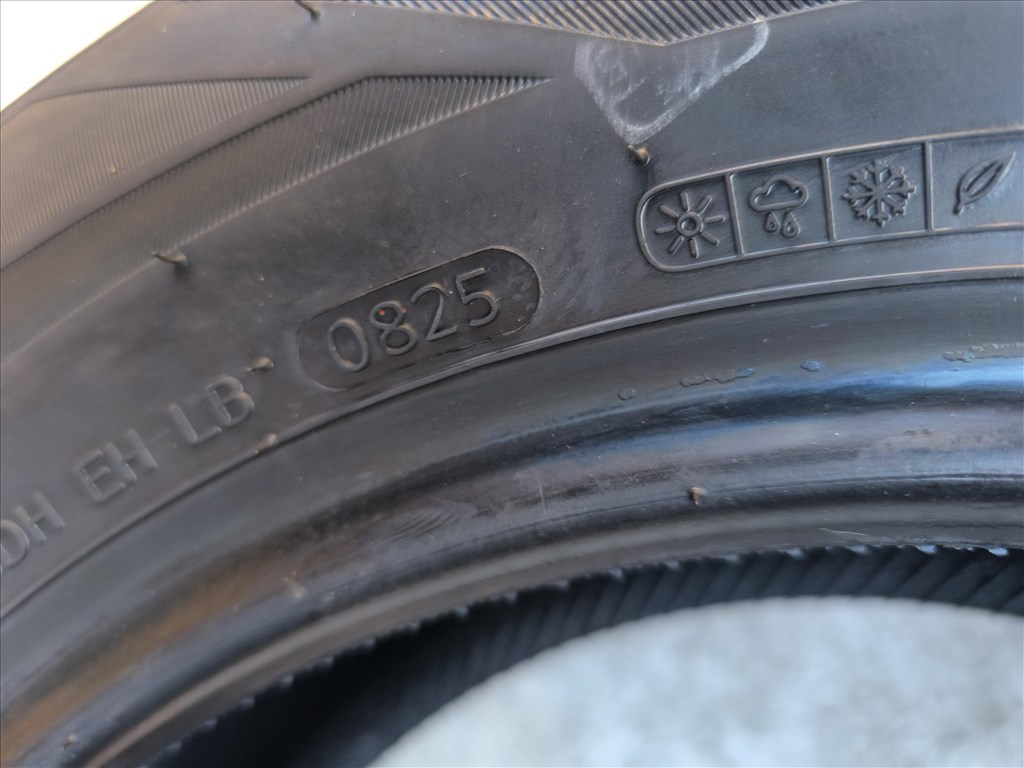 195/65R15 ÚJ Laufenn négyévszakos gumi garnitúra 195/65 r15 3. kép