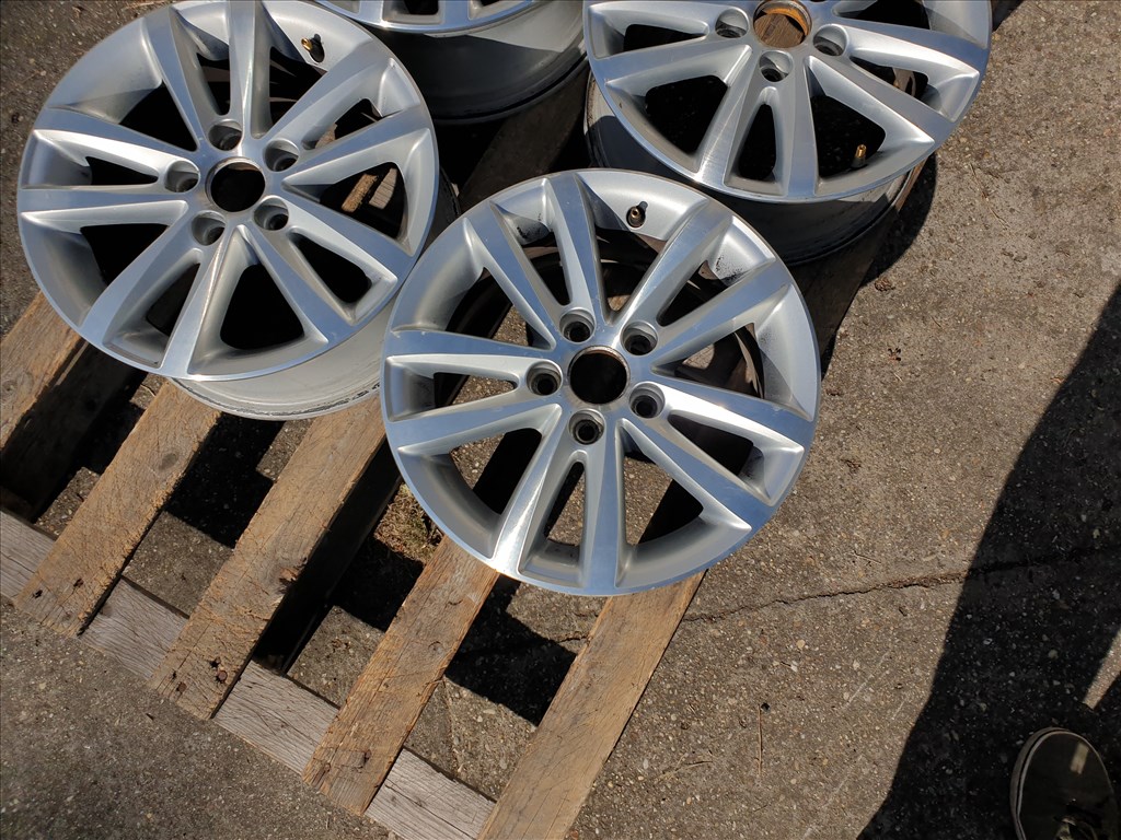 14" 5x100 Volkswagen Polo 4. kép