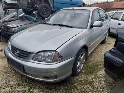 Toyota Avensis (T220) csomagtérajtó 