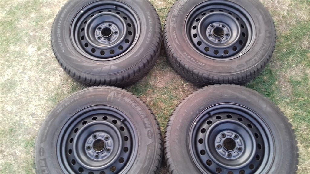  5x114.3 6,5JJ 16" lemezfelni 215/70 téli Outlander Tucson 4007 4008 C-crosser Sportage 1. kép