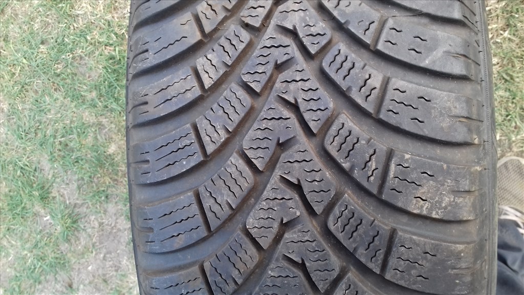  5x114.3 6,5JJ 16" lemezfelni 215/70 téli Outlander Tucson 4007 4008 C-crosser Sportage 5. kép