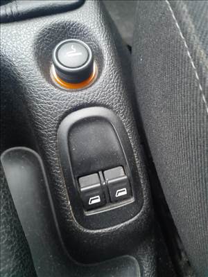Peugeot 206 ablakemelő kapcsoló 