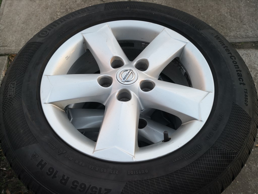 Nissan 16-os gyári alukerék 5x114.3-as 8. kép