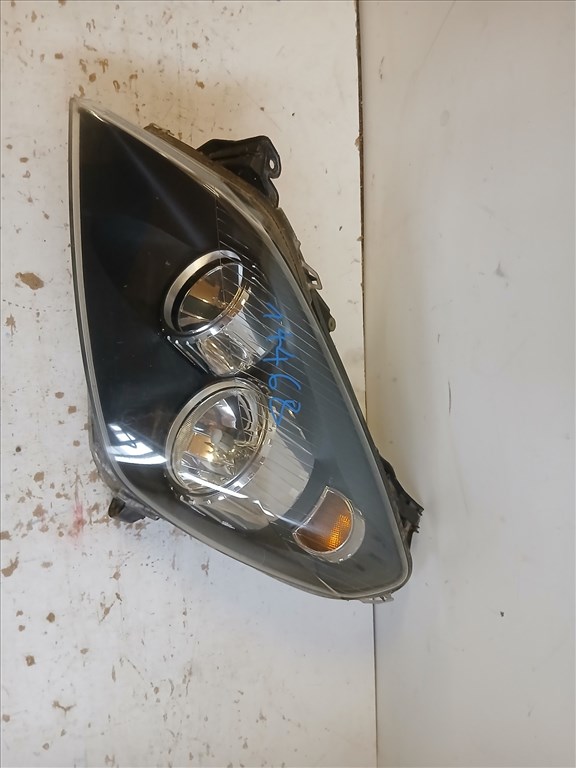 14448 Opel Astra H 2004-2010 Bal első Lámpa Fényszóró  a képen látható sérüléssel 1EG270370-01 6. kép
