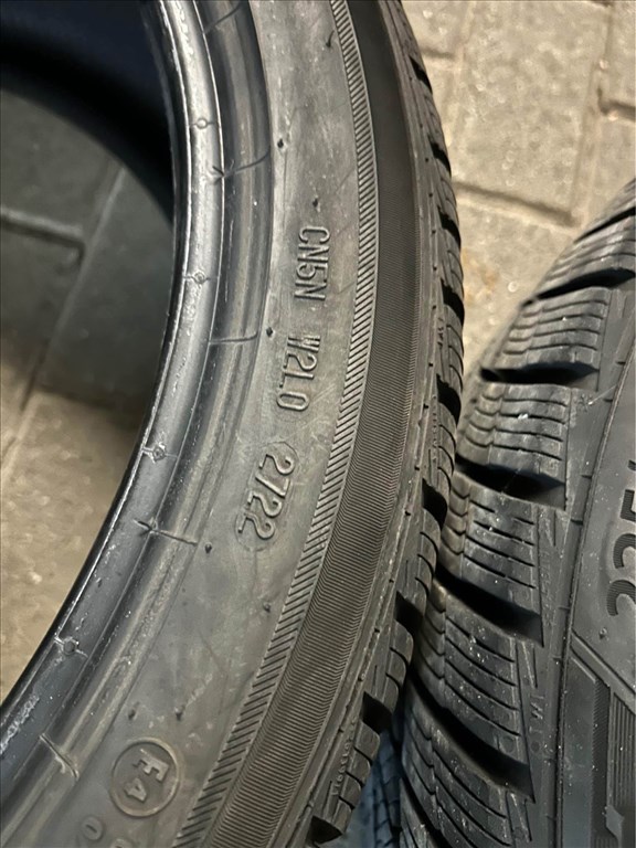  225/4018"Barum téli 4db, 225/40R18, 225/40 R18  8. kép