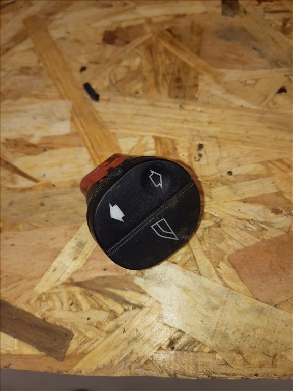 Ford Fiesta V Jobb Elsõ Ablakemelõ Kapcsoló 96FG14529AC 1. kép