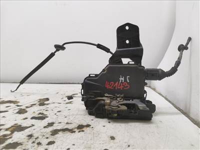 VW PASSAT V (3B5) 1.9 TDI Jobb hátsó Ajtózár #42143# 3B0837868