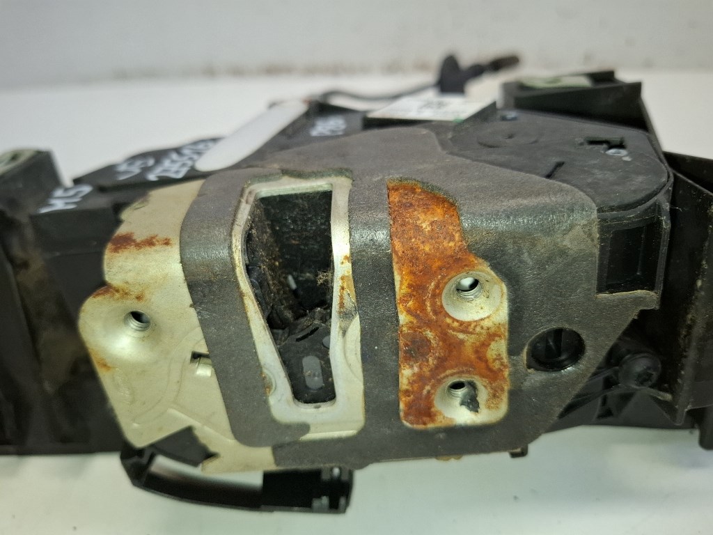 Ford Mondeo (MK5) jobb elsõ ajtózár BM5AA21812BG 3. kép