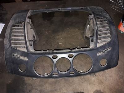 Mitsubishi L200 06-14 Középkonzol Keret MN179802ZZ