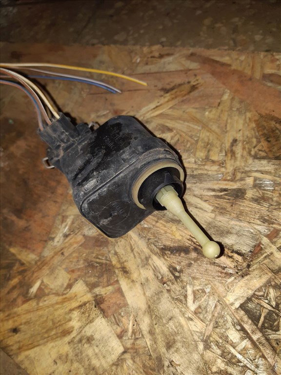 Audi A4 B5 Fényszóró Magasság Állító Kapcsoló 6K5 941 295 2. kép