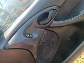 FORD FOCUS (DAW, DBW) Jobb első Ablakemelő Kapcsoló 1. kép